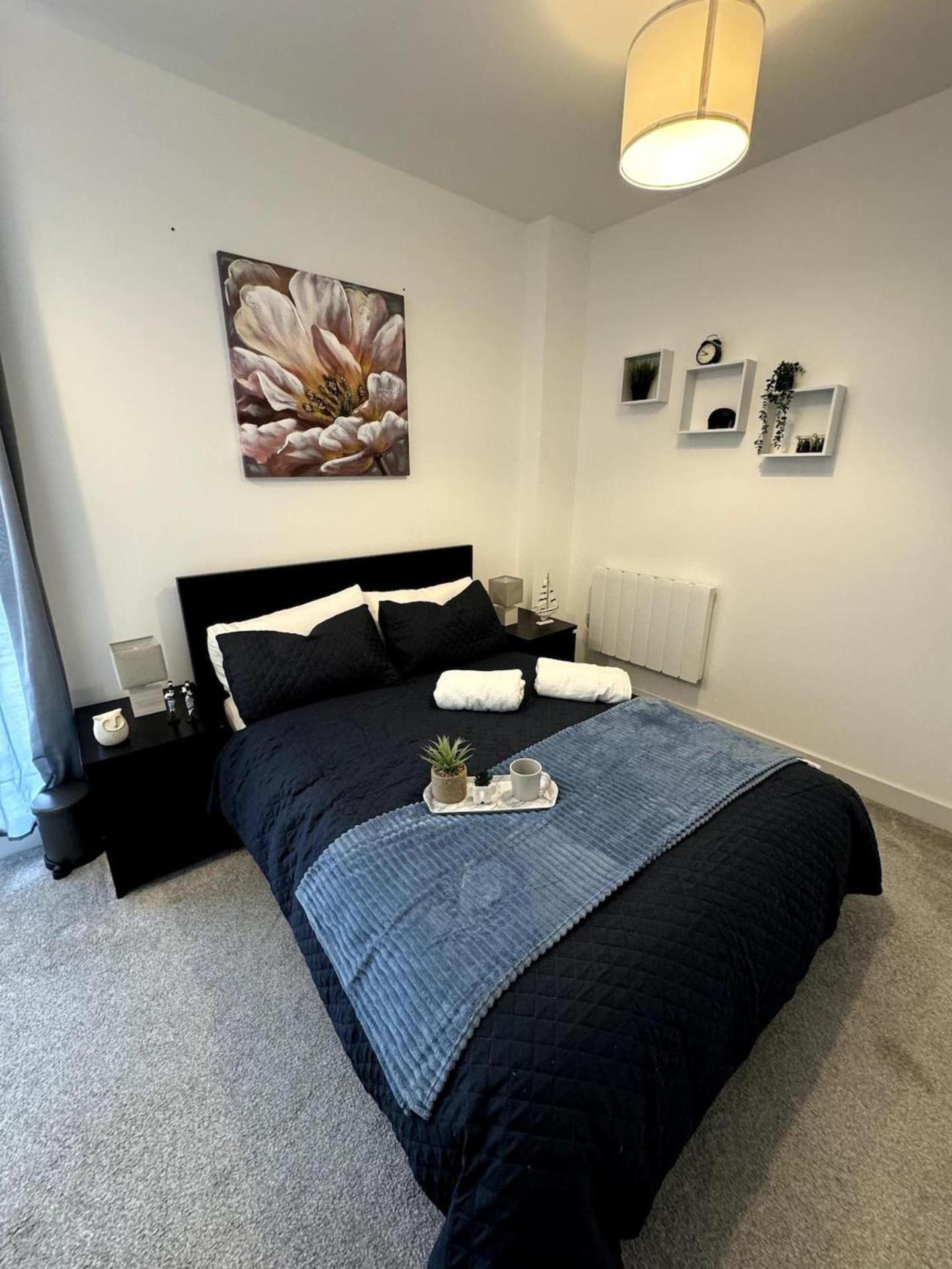 Cozy Bracknell Apartment With Modern Amenities Экстерьер фото