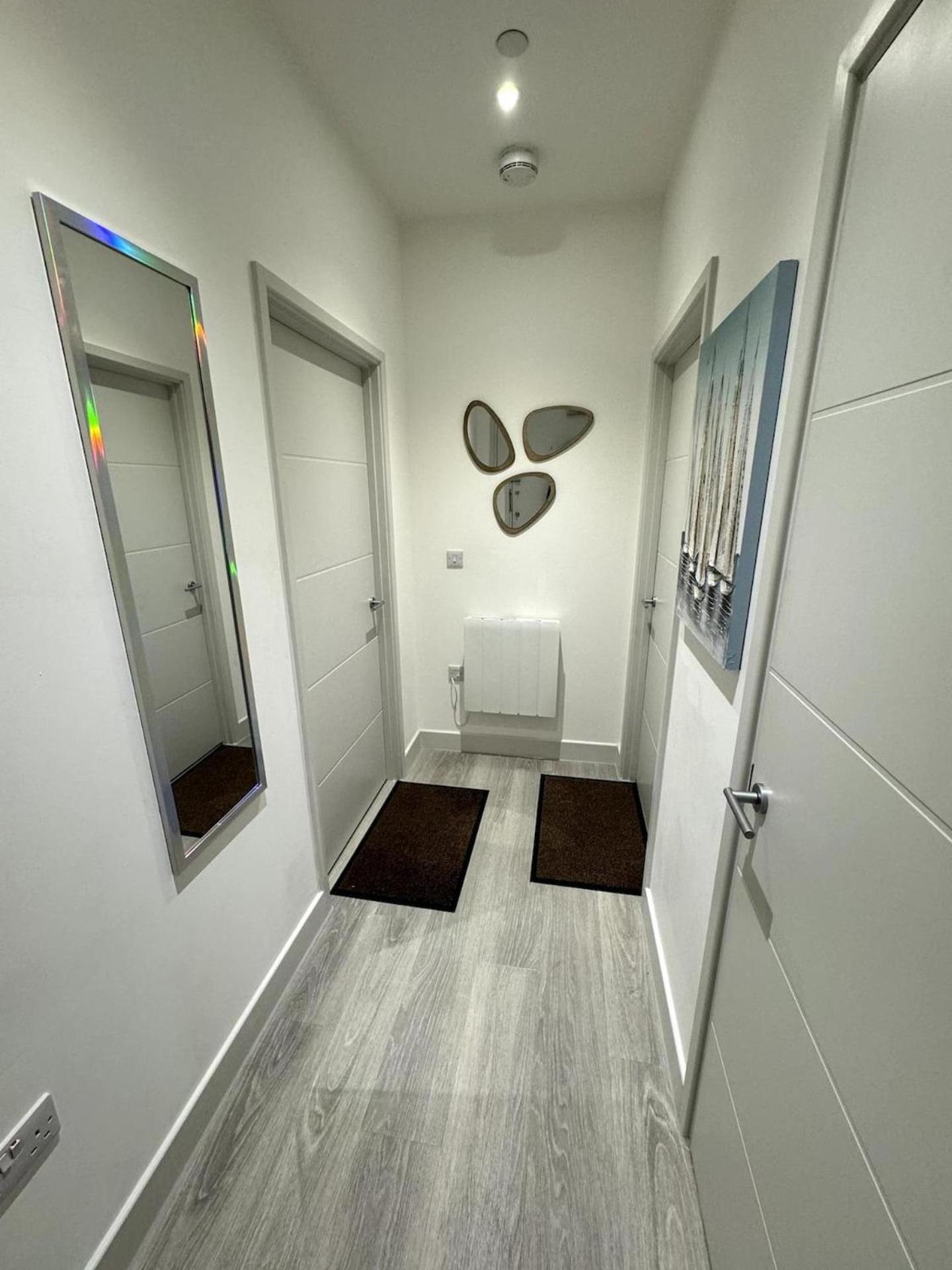 Cozy Bracknell Apartment With Modern Amenities Экстерьер фото